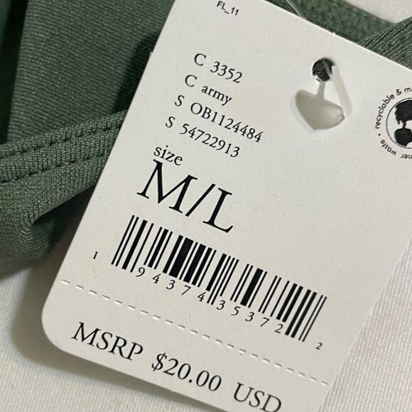 Free People Intimately Scoop-Neck Crop Tank Top New Green Size M/L - Picture 8 of 8